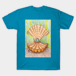 Earth Pearl in the Scallop Shell T-Shirt